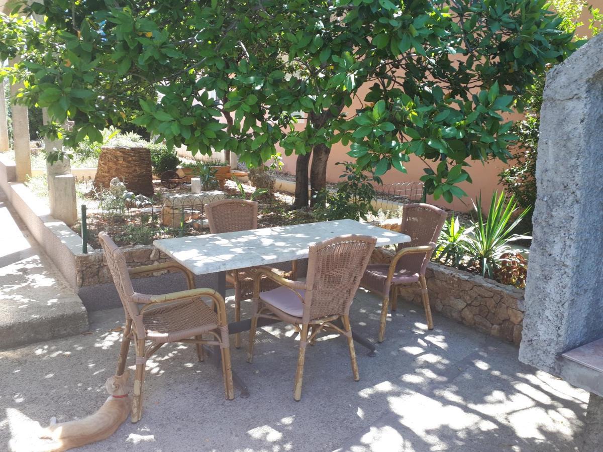 Apartman Emilio Baška Voda Exterior foto