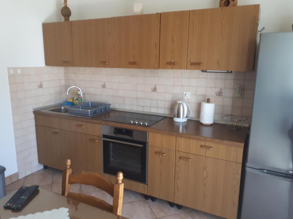 Apartman Emilio Baška Voda Exterior foto